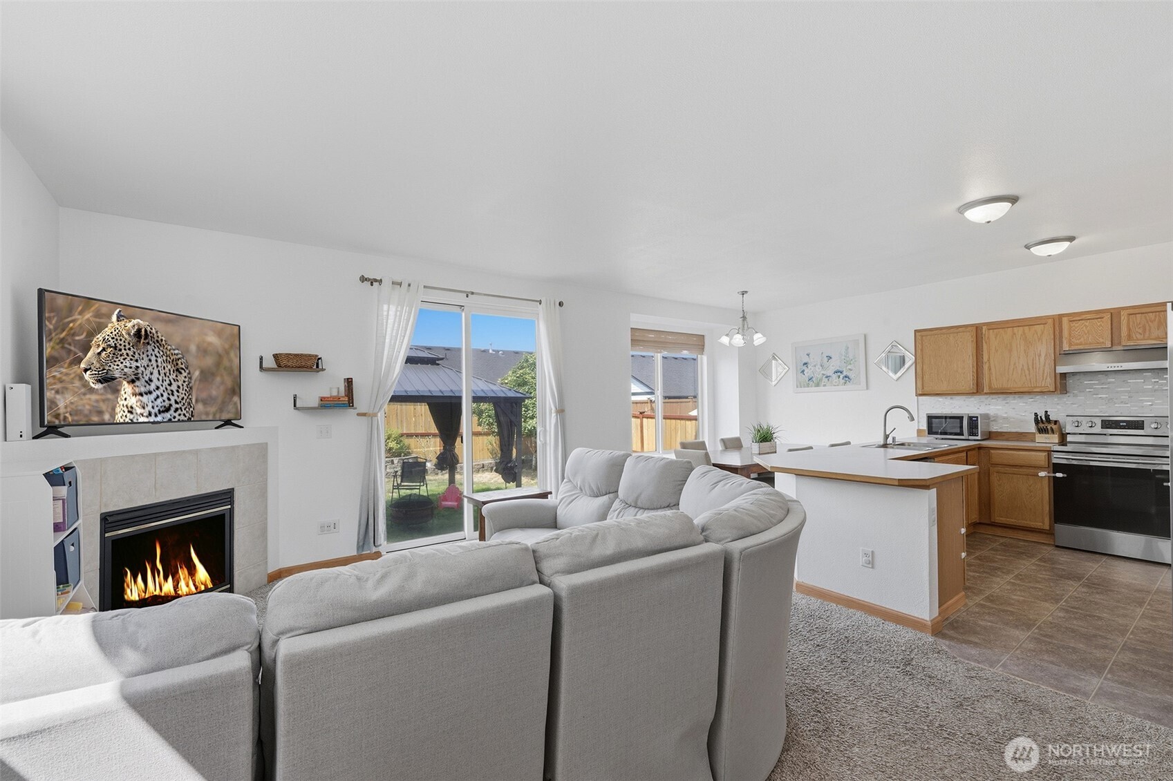 MLS #NWM2578675 image #1