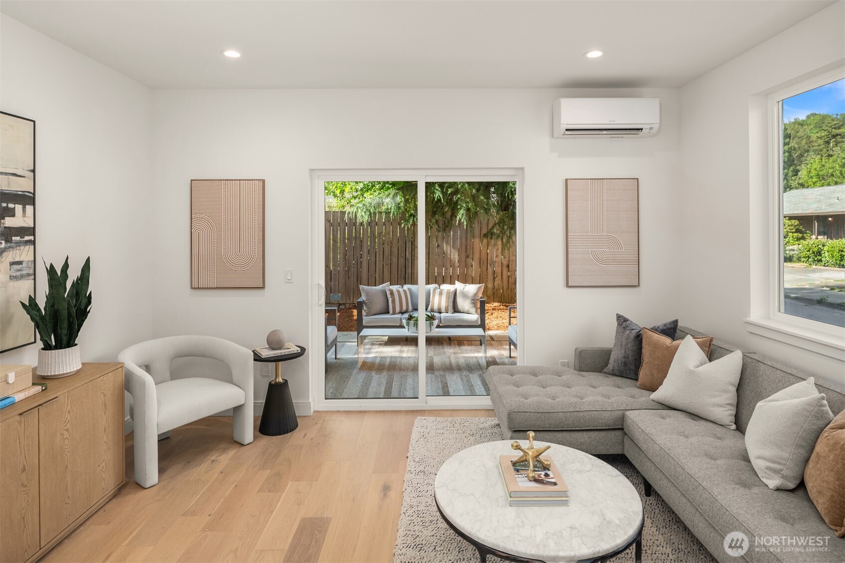 MLS #NWM2578749 image #2