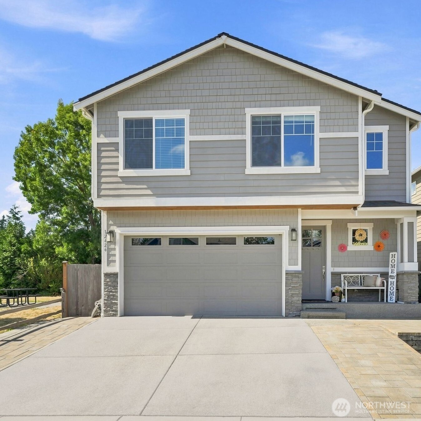MLS #NWM2579042 image #0