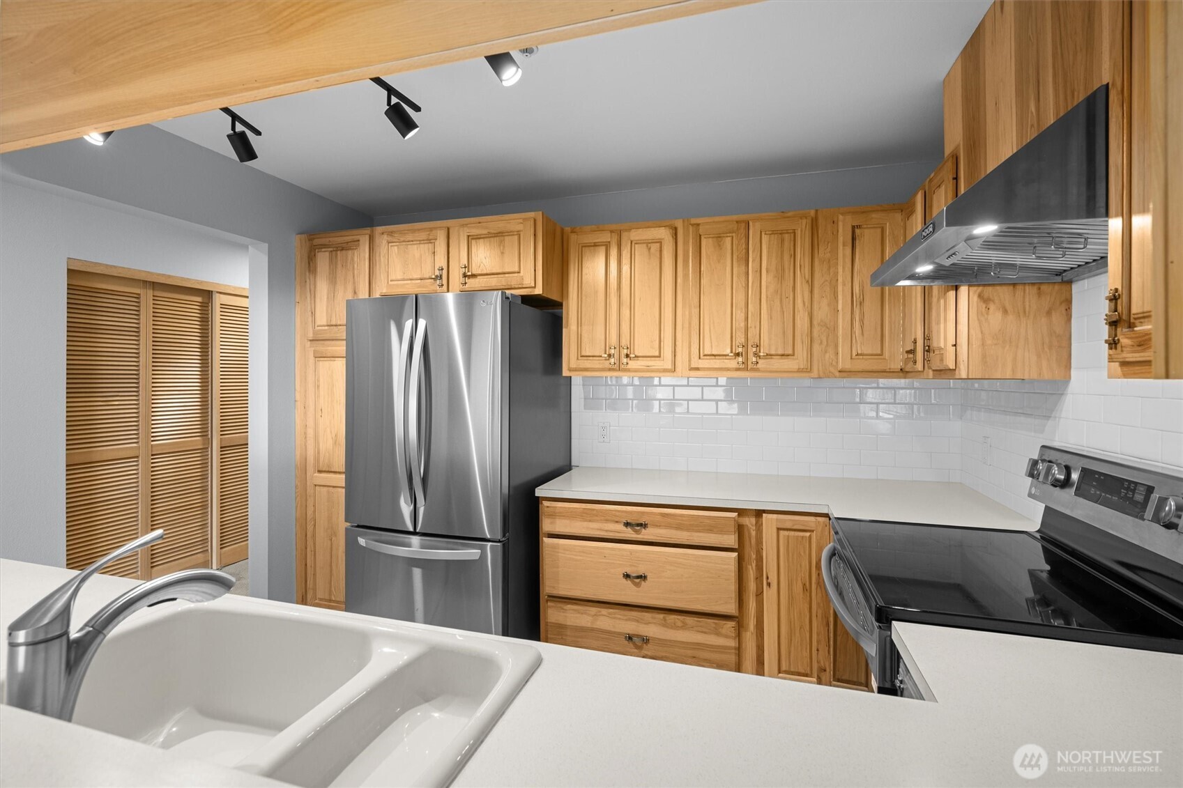 MLS #NWM2579076 image #11