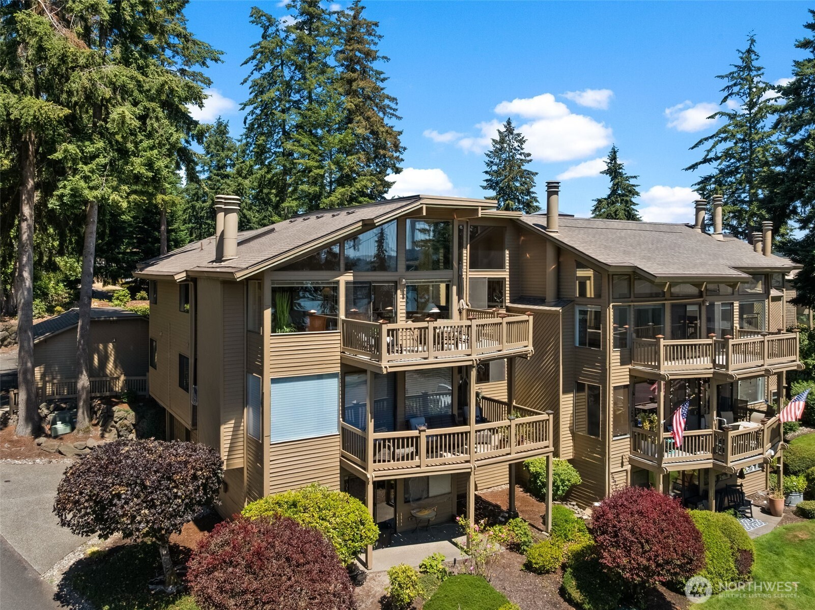 MLS #NWM2579098 image #1