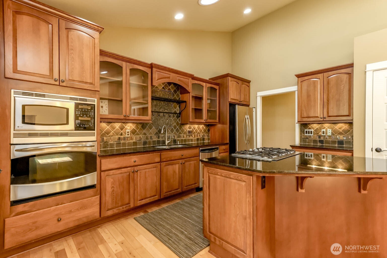 MLS #NWM2580114 image #18