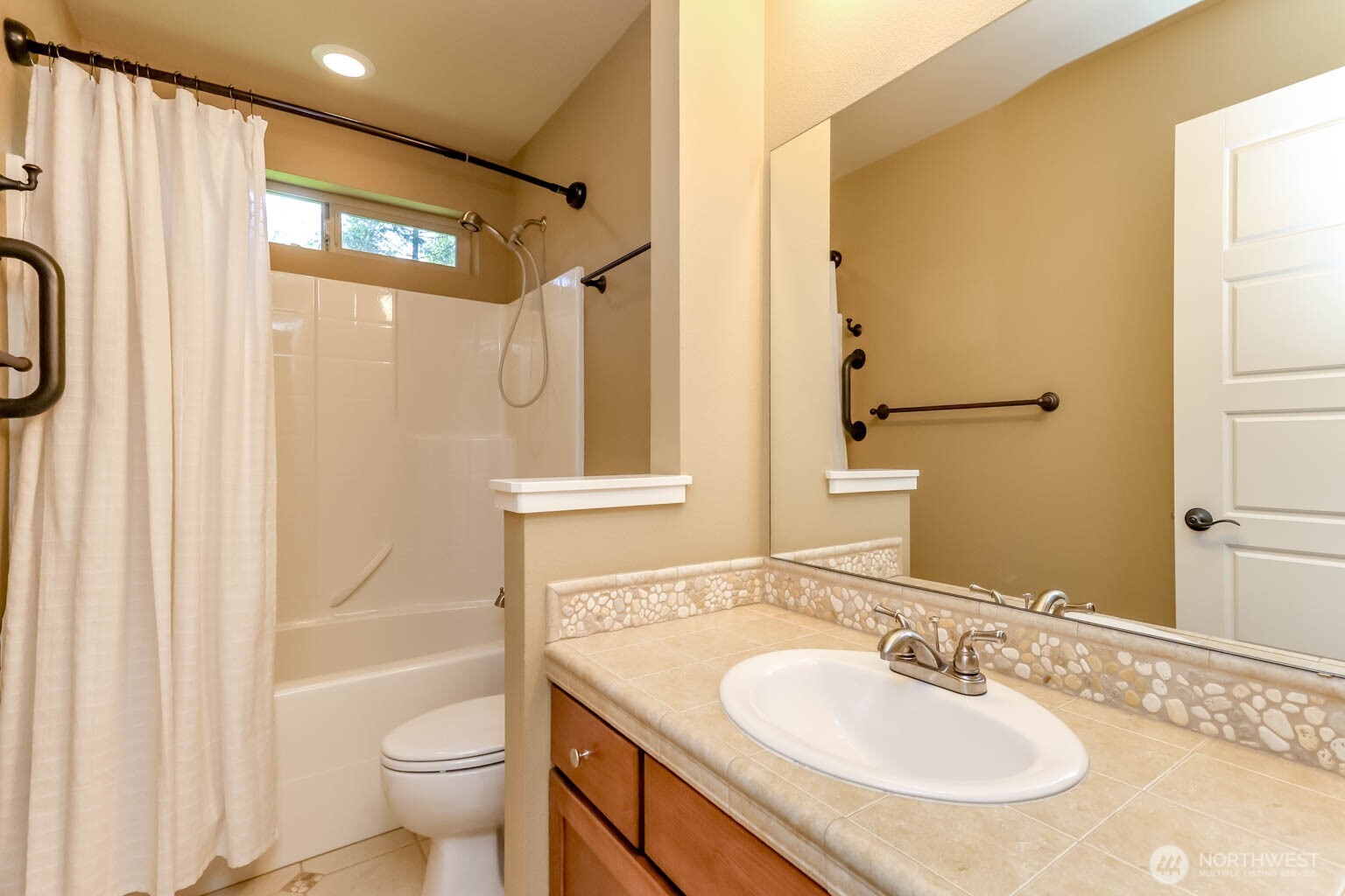 MLS #NWM2580114 image #27