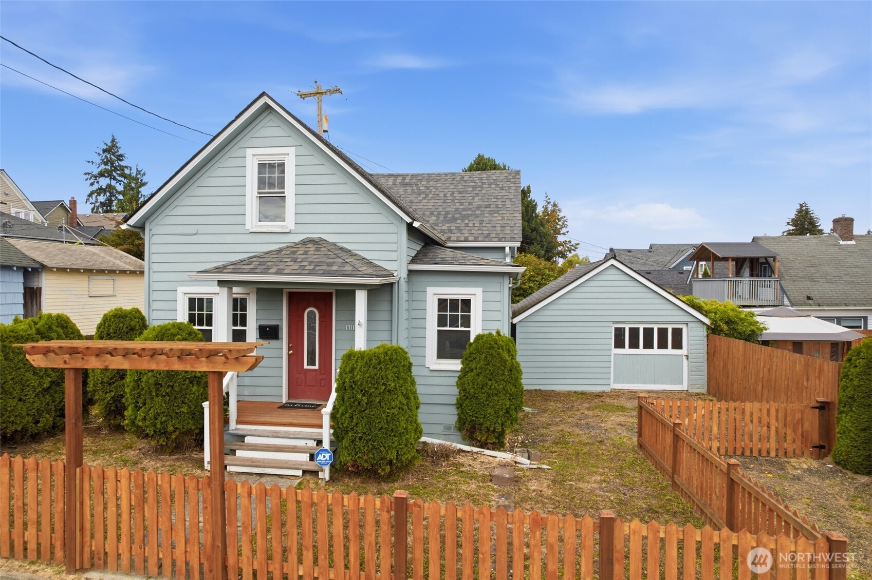 MLS #NWM2580229 image #0