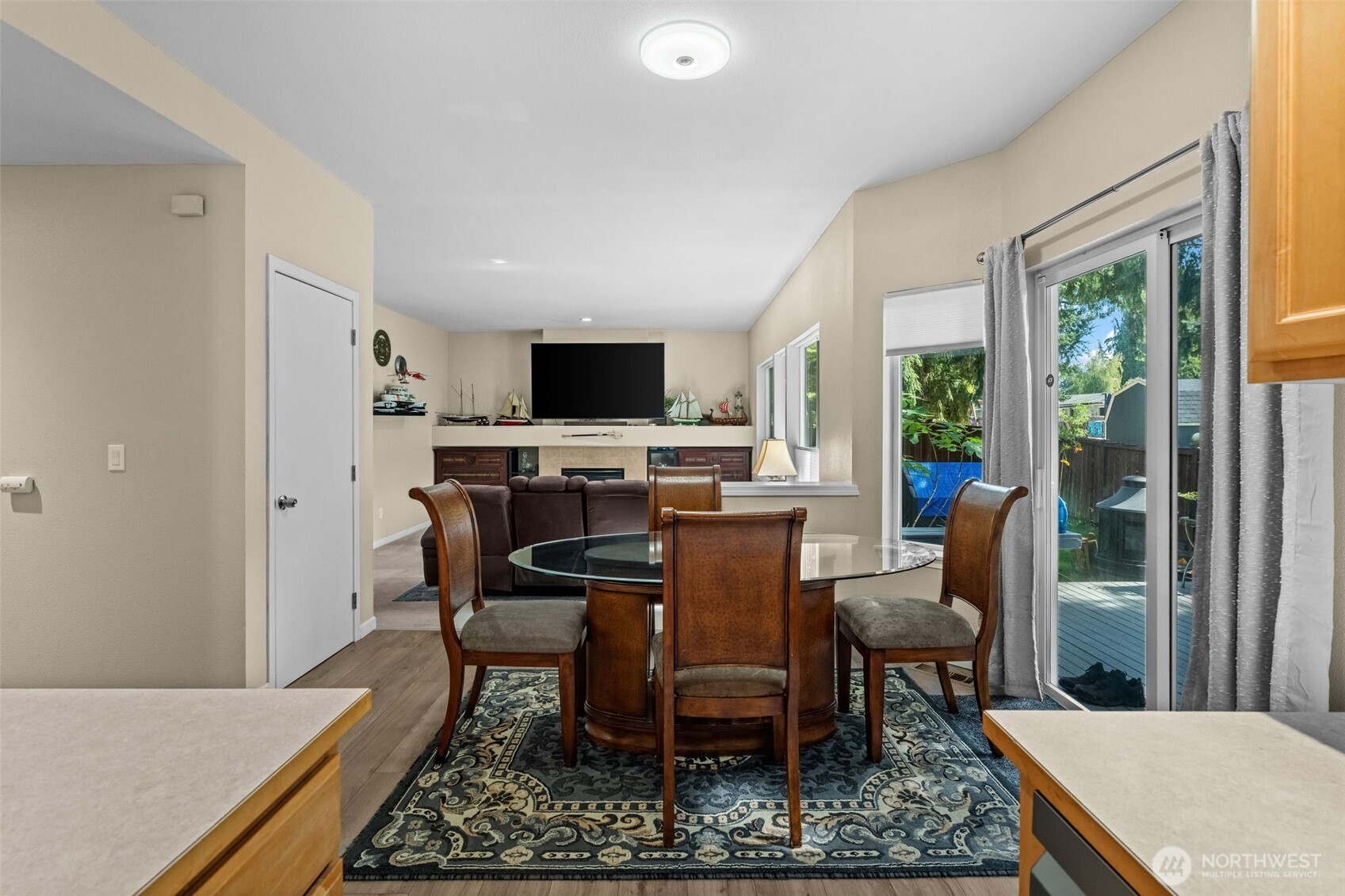 MLS #NWM2580334 image #9