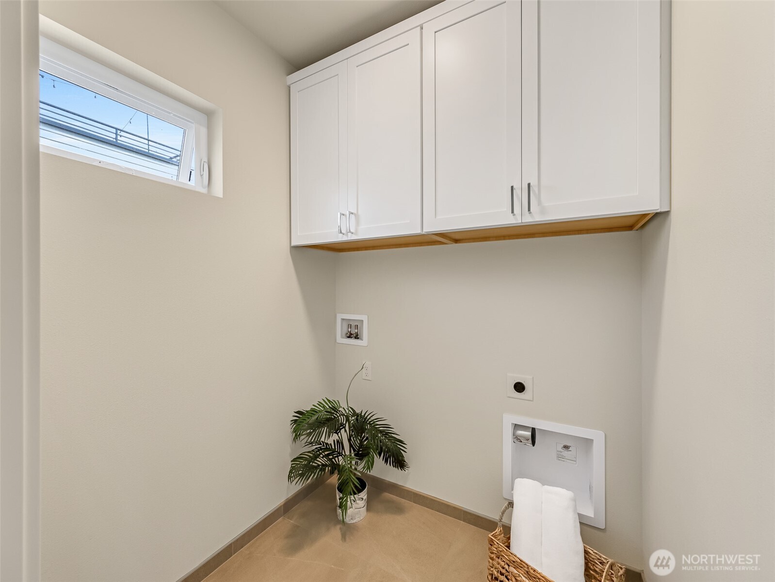 MLS #NWM2580335 image #32