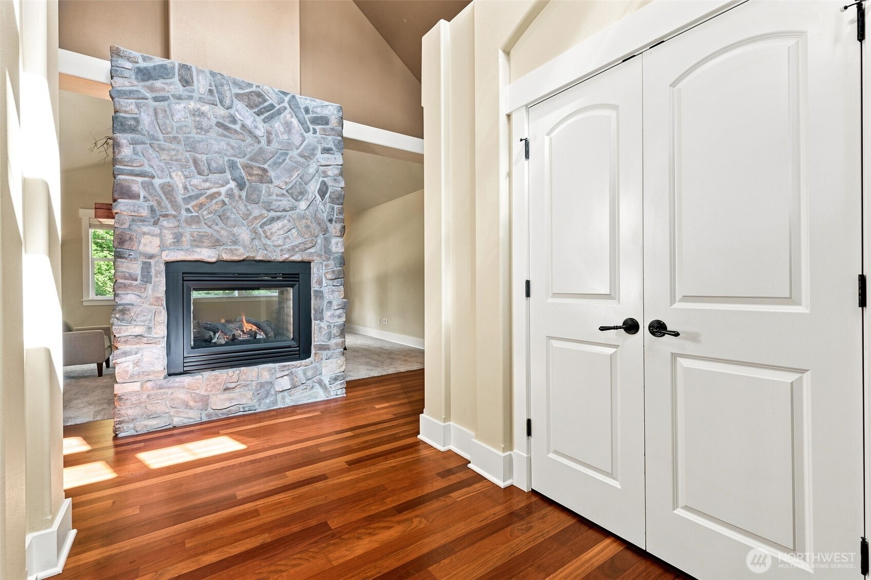 MLS #NWM2580801 image #5