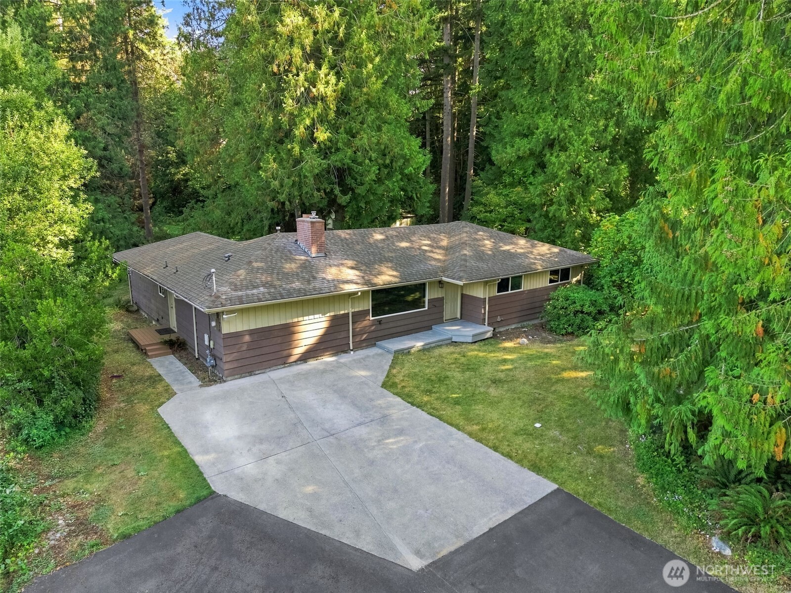 MLS #NWM2580839 image #0