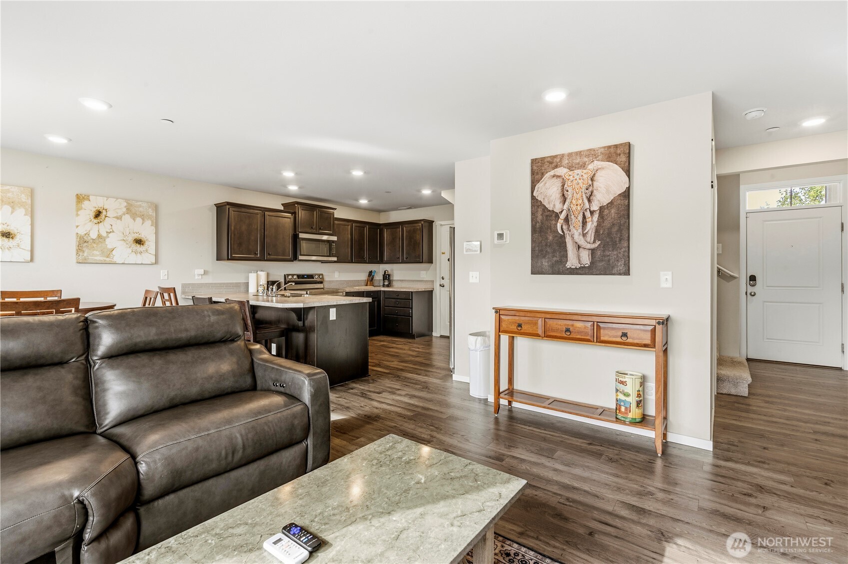 MLS #NWM2580878 image #4