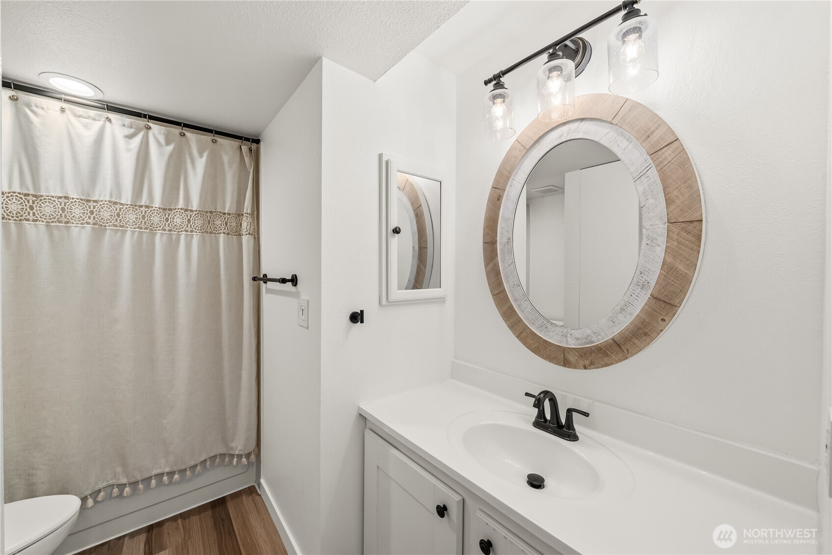 MLS #NWM2580912 image #17