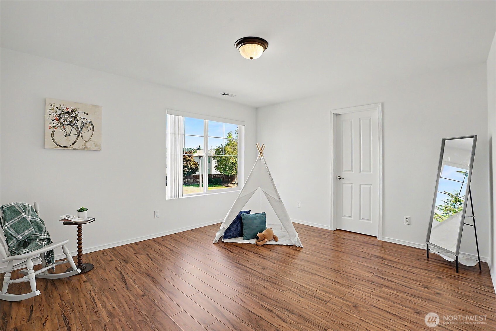 MLS #NWM2581027 image #11