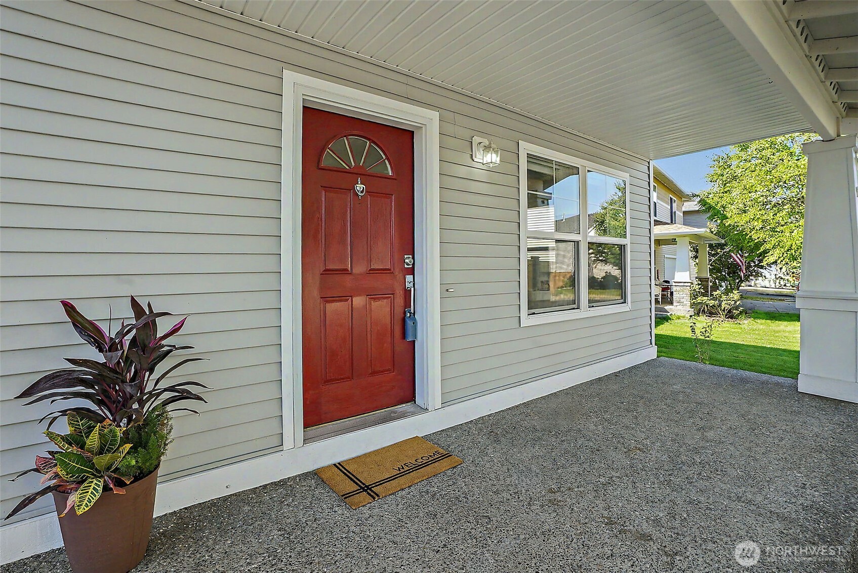 MLS #NWM2581027 image #3
