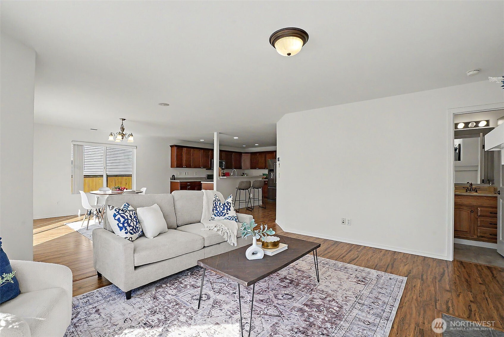 MLS #NWM2581027 image #4