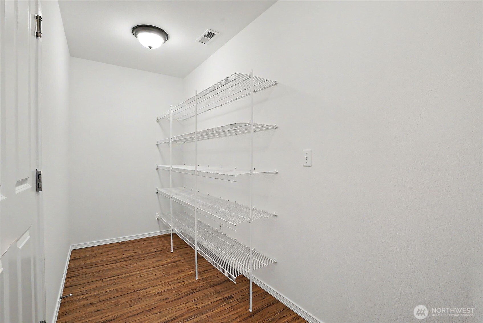 MLS #NWM2581027 image #6