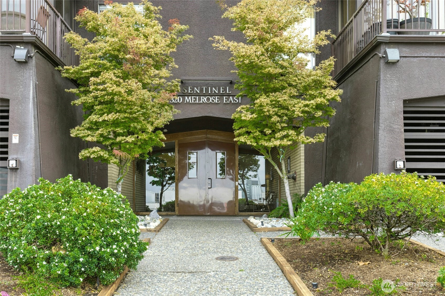 MLS #NWM2581206 image #4