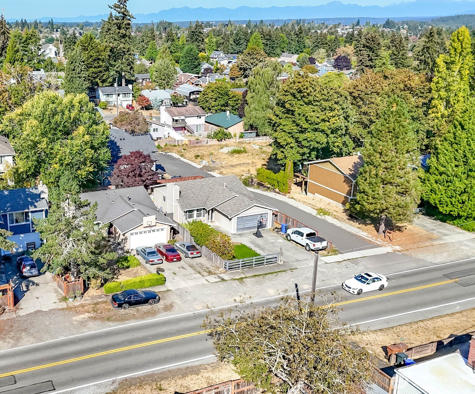 MLS #NWM2581287 image #2