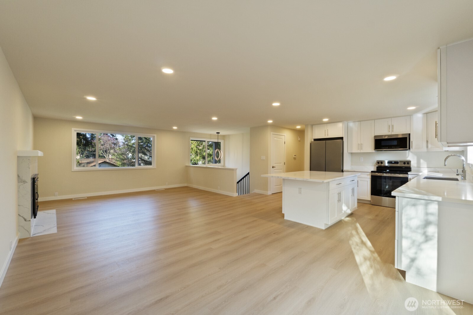 MLS #NWM2581359 image #4