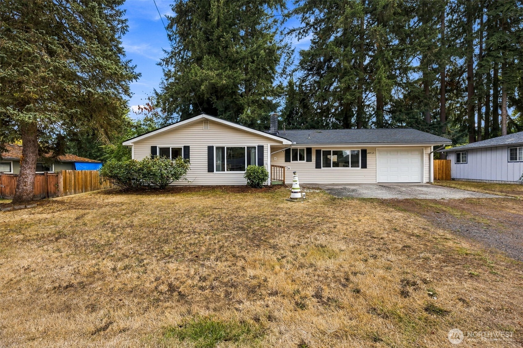 MLS #NWM2581380 image #0