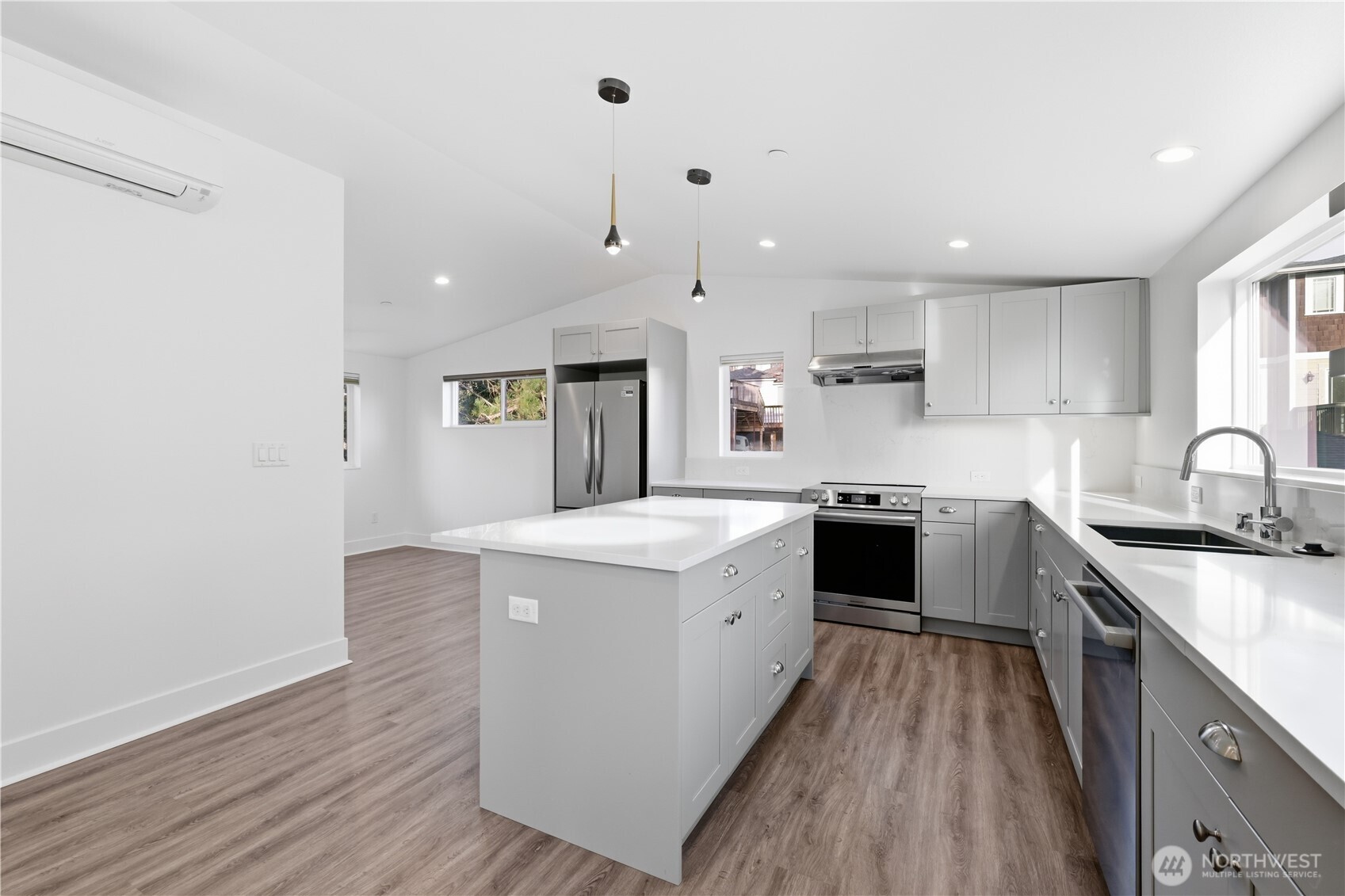 MLS #NWM2581383 image #31