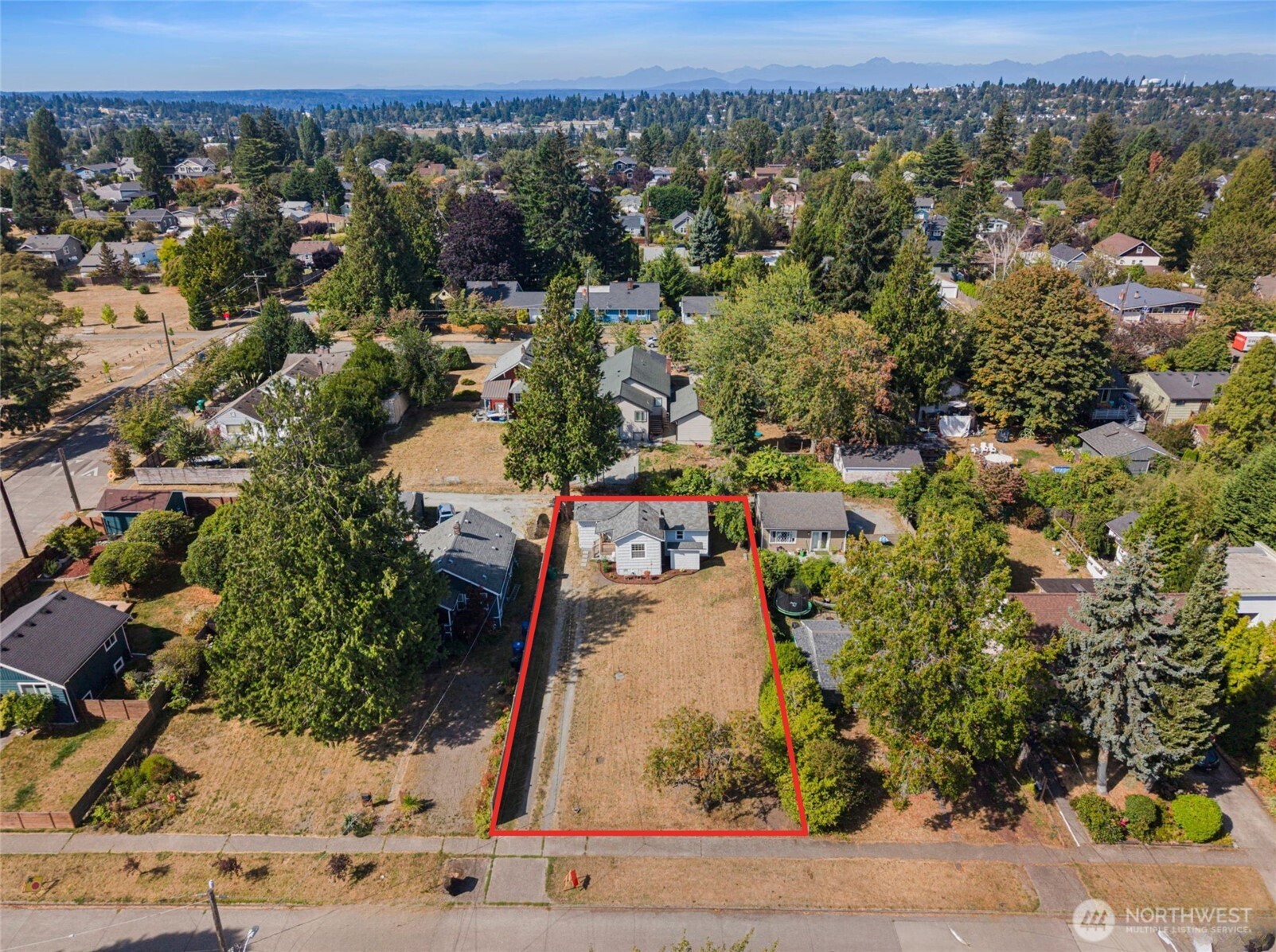 MLS #NWM2581452 image #2