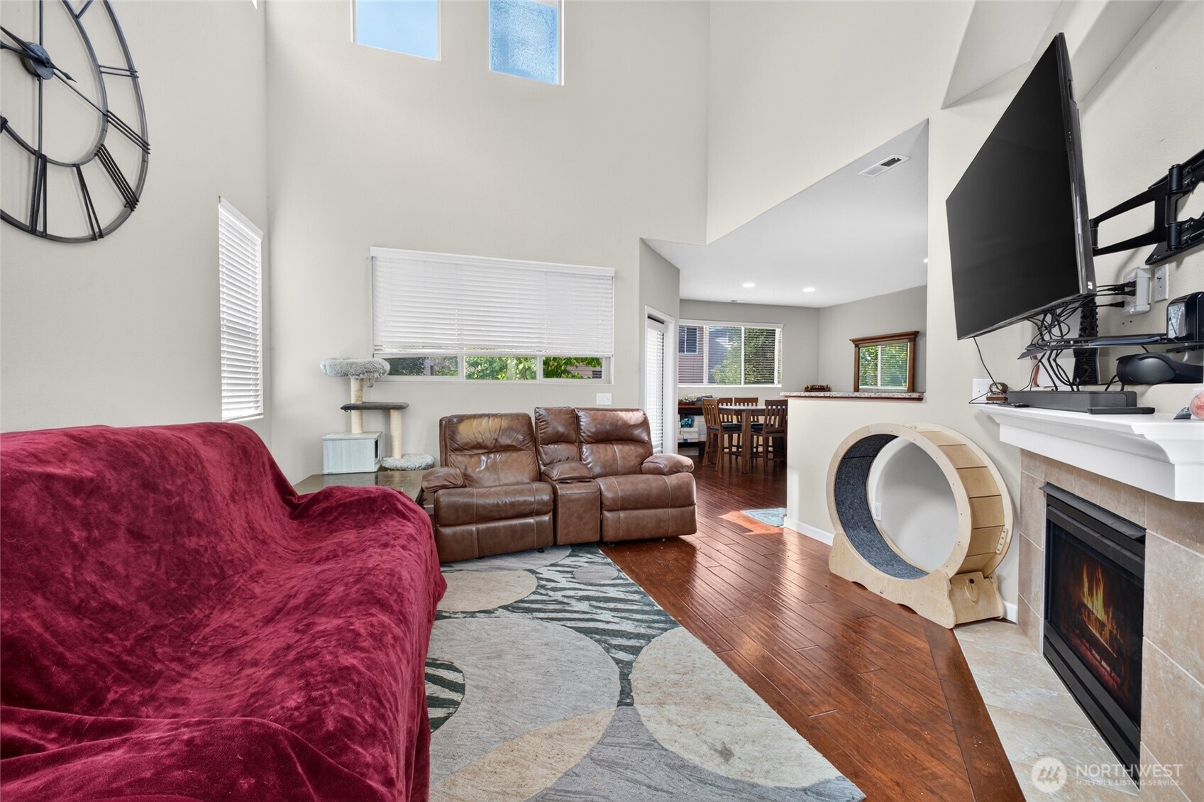 MLS #NWM2581546 image #4