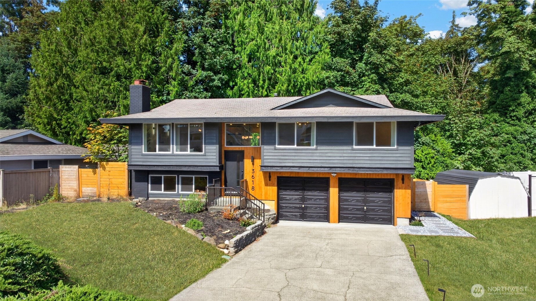 MLS #NWM2581578 image #0
