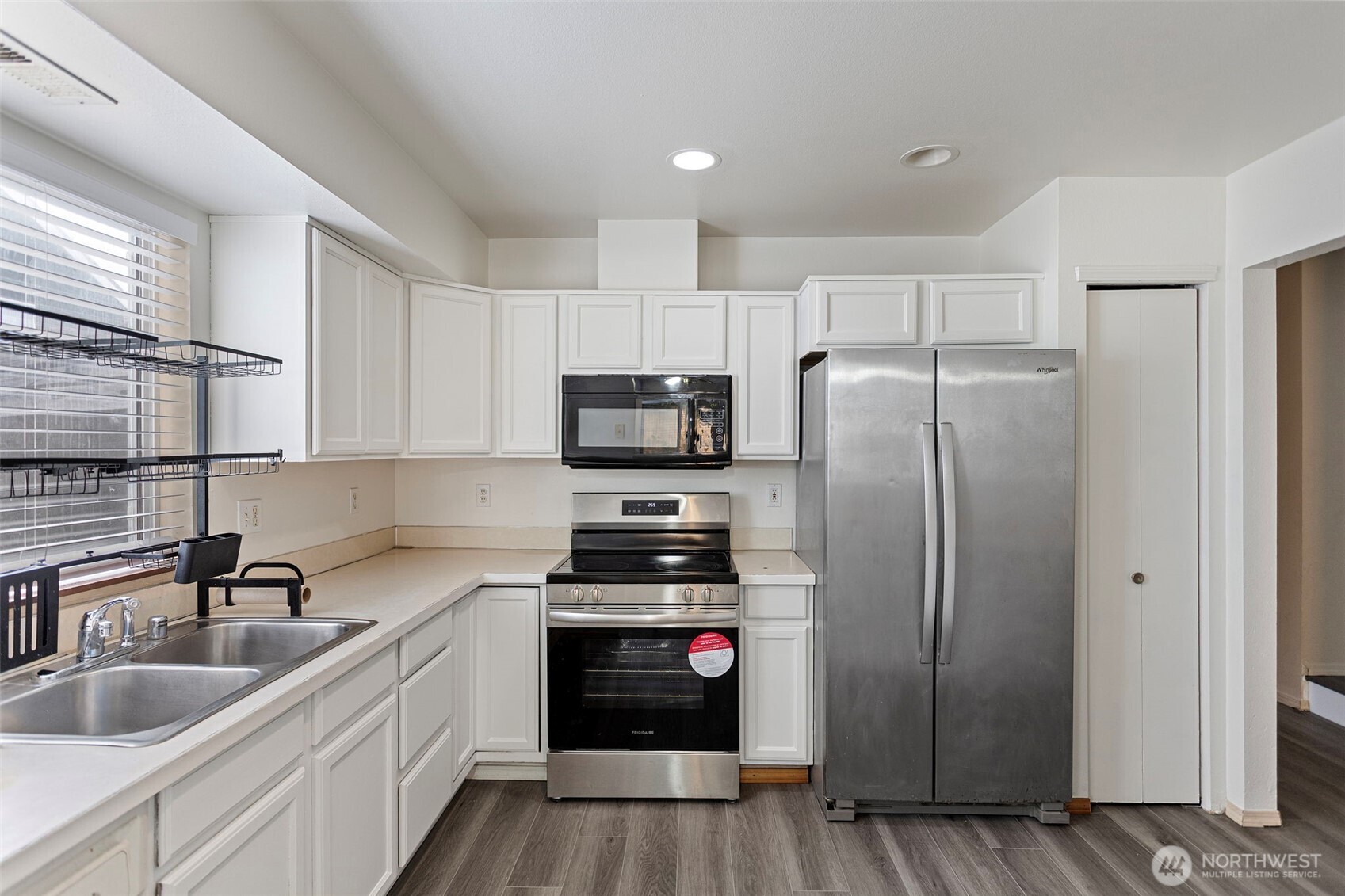MLS #NWM2581631 image #4
