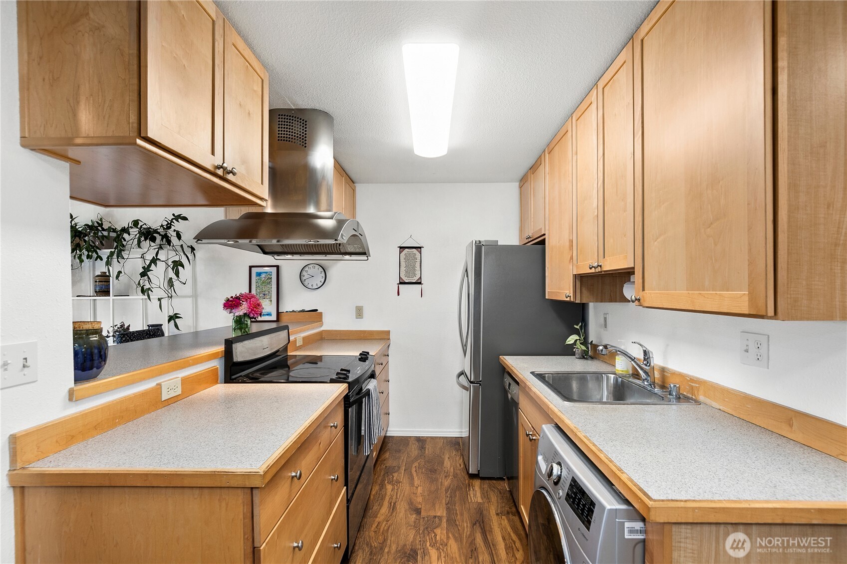 MLS #NWM2581658 image #12