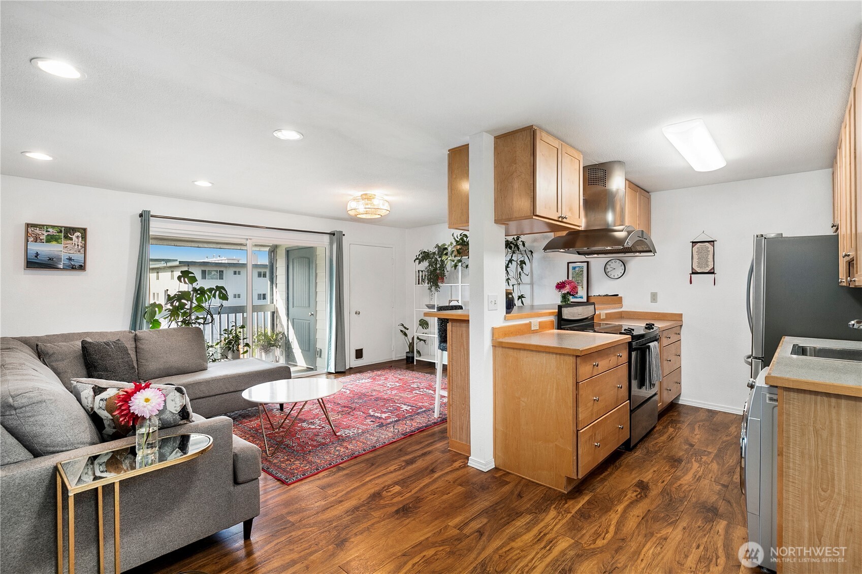 MLS #NWM2581658 image #4