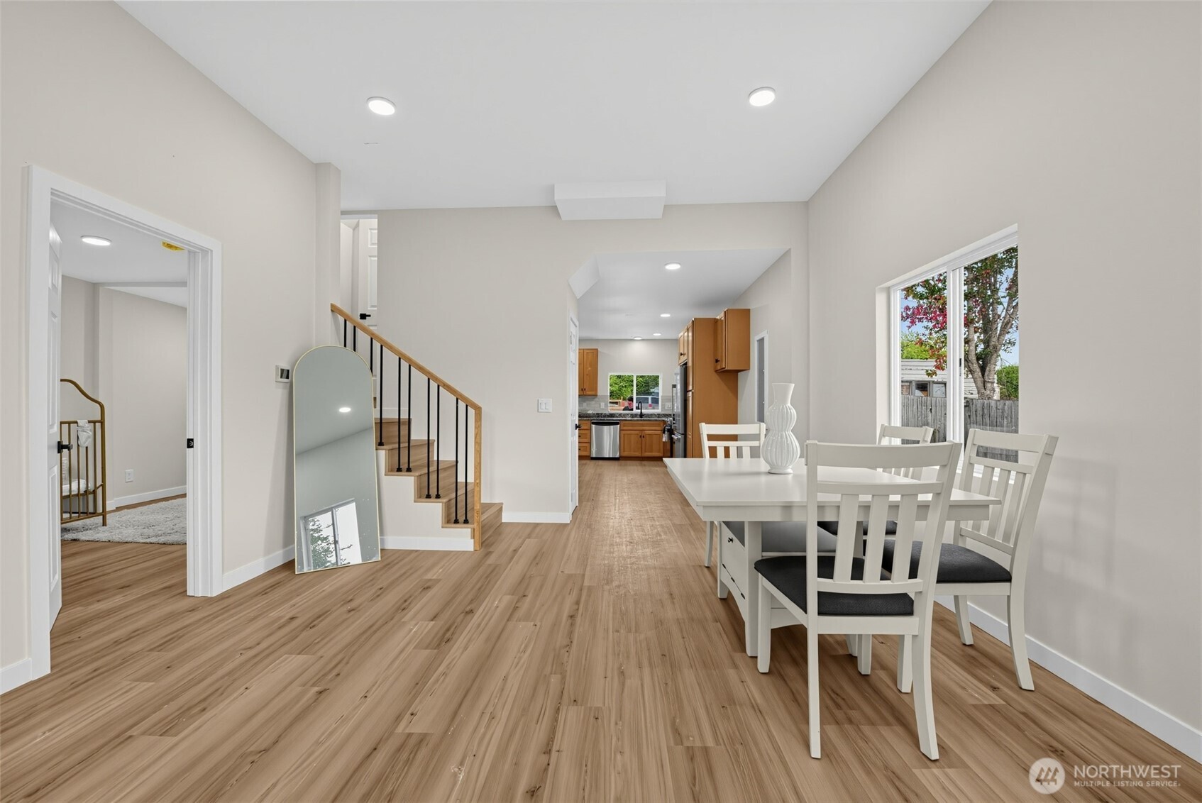 MLS #NWM2581733 image #6
