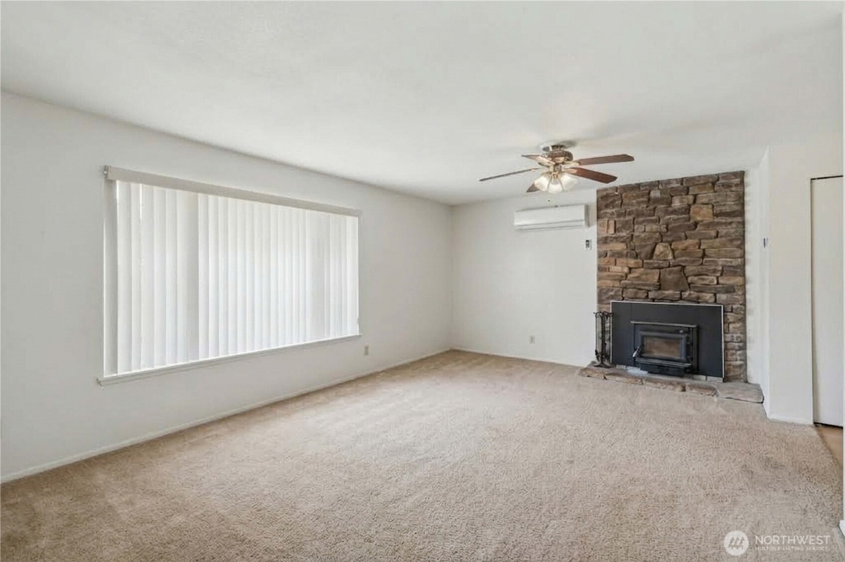 MLS #NWM2581915 image #4