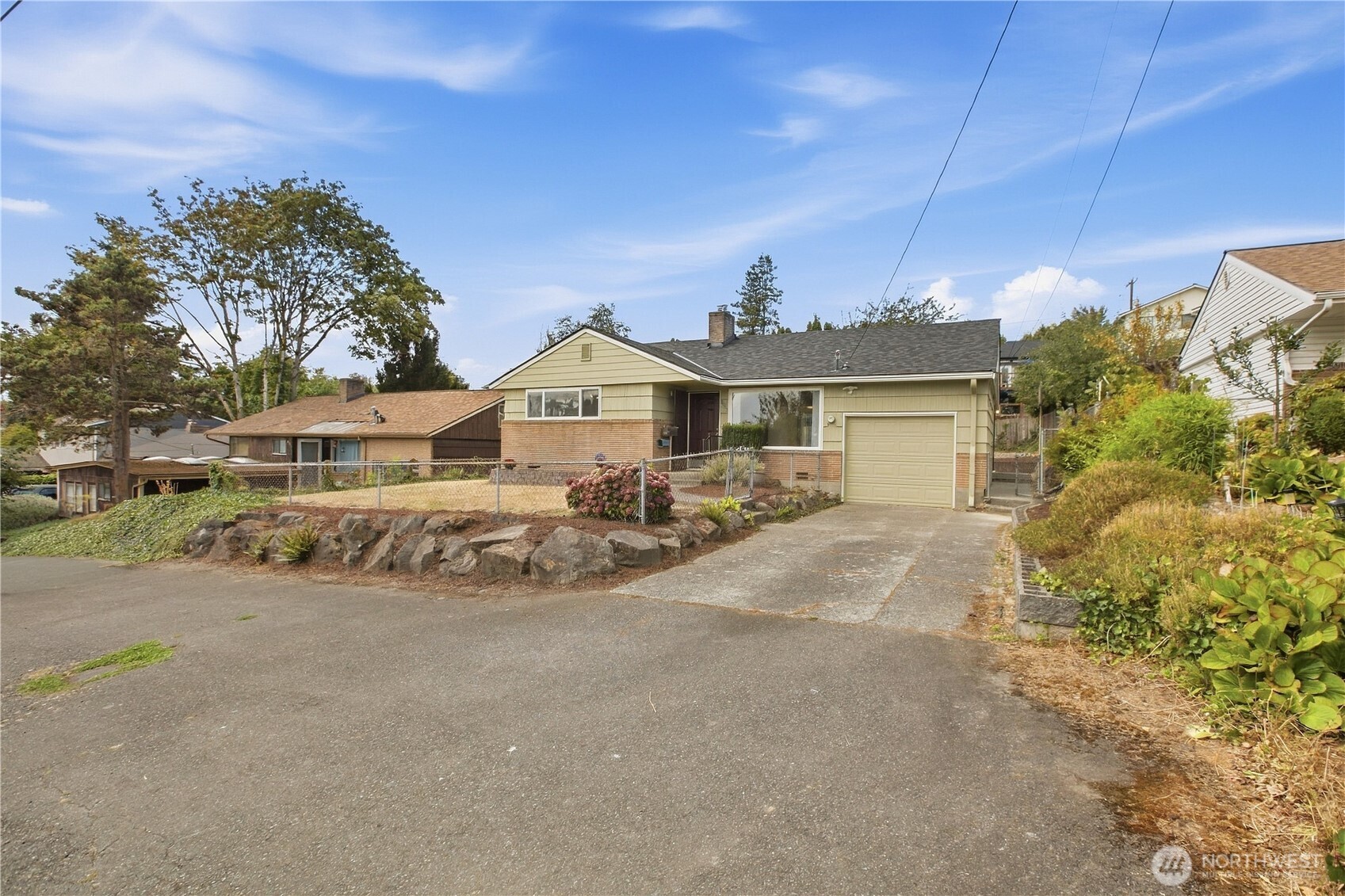 MLS #NWM2582176 image #2