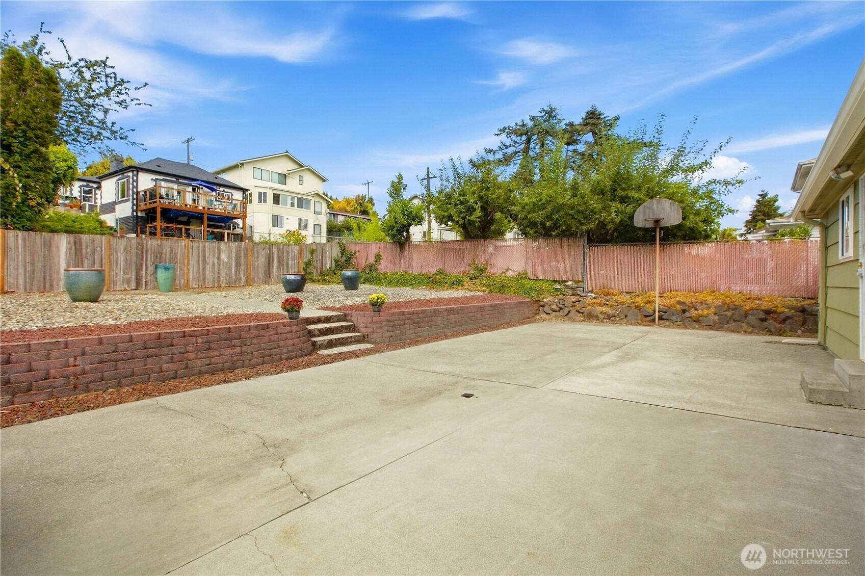 MLS #NWM2582176 image #3