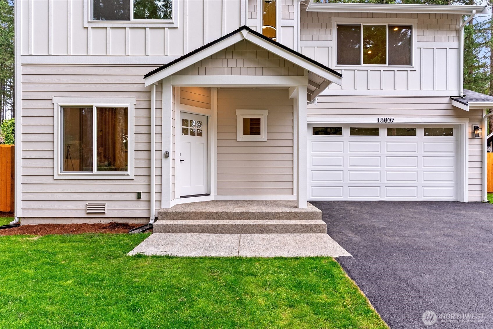 MLS #NWM2582500 image #2