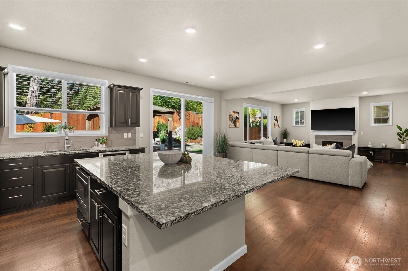 MLS #NWM2583932 image #15