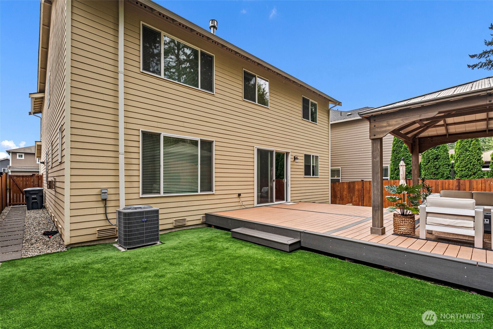MLS #NWM2583932 image #4