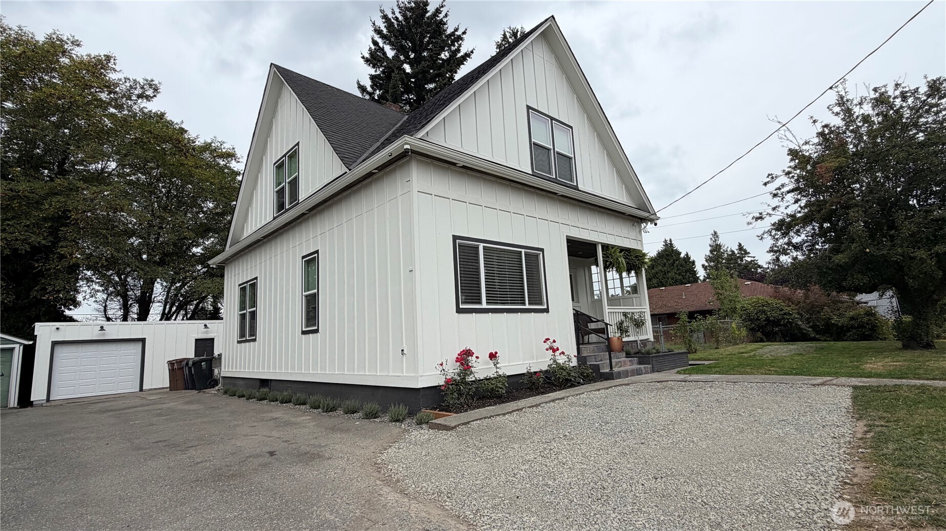 MLS #NWM2584025 image #2