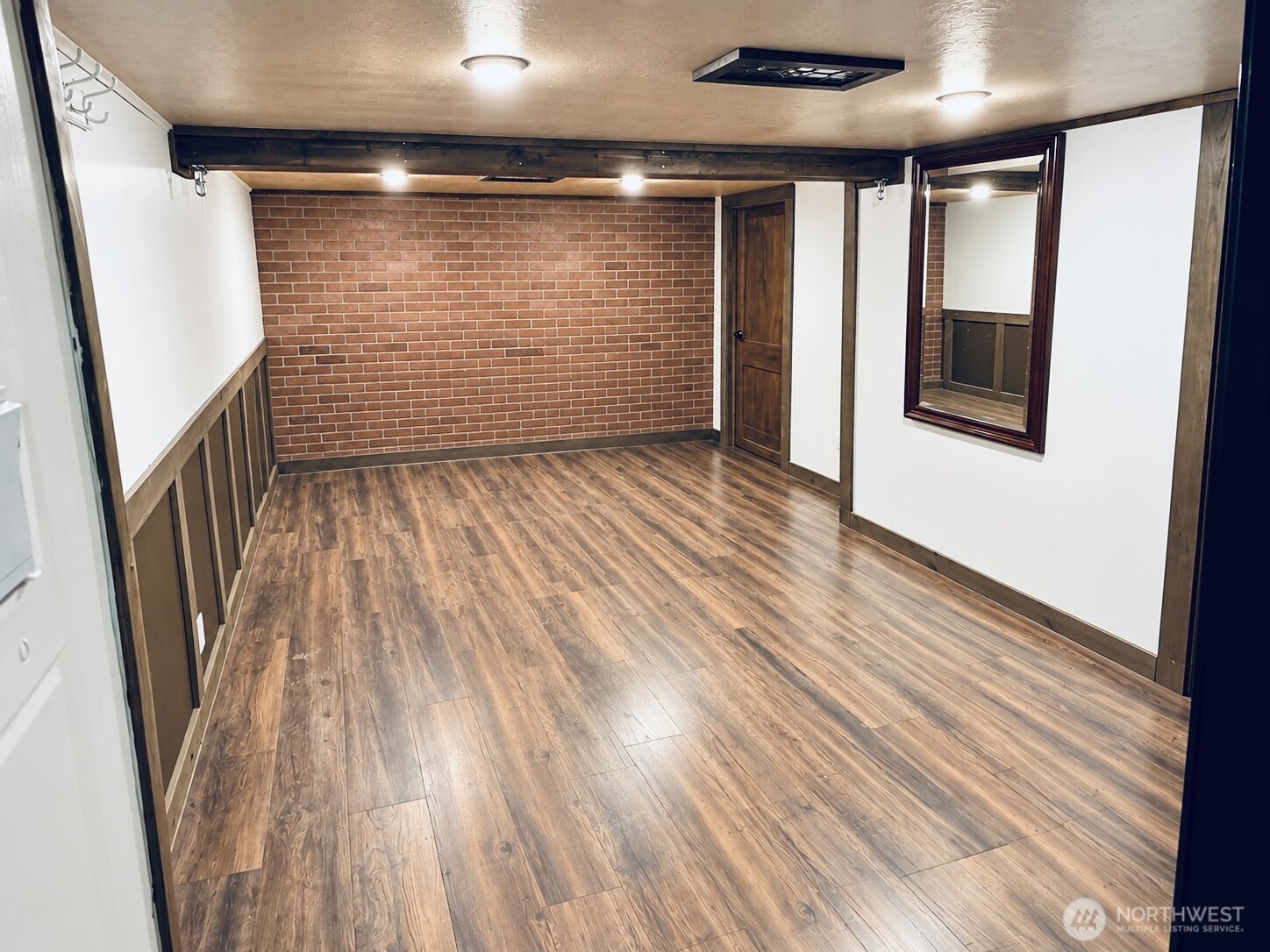 MLS #NWM2584025 image #25