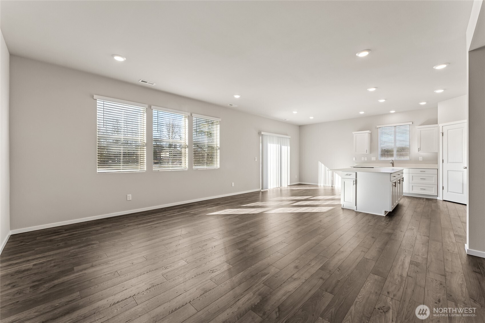 MLS #NWM2584088 image #2