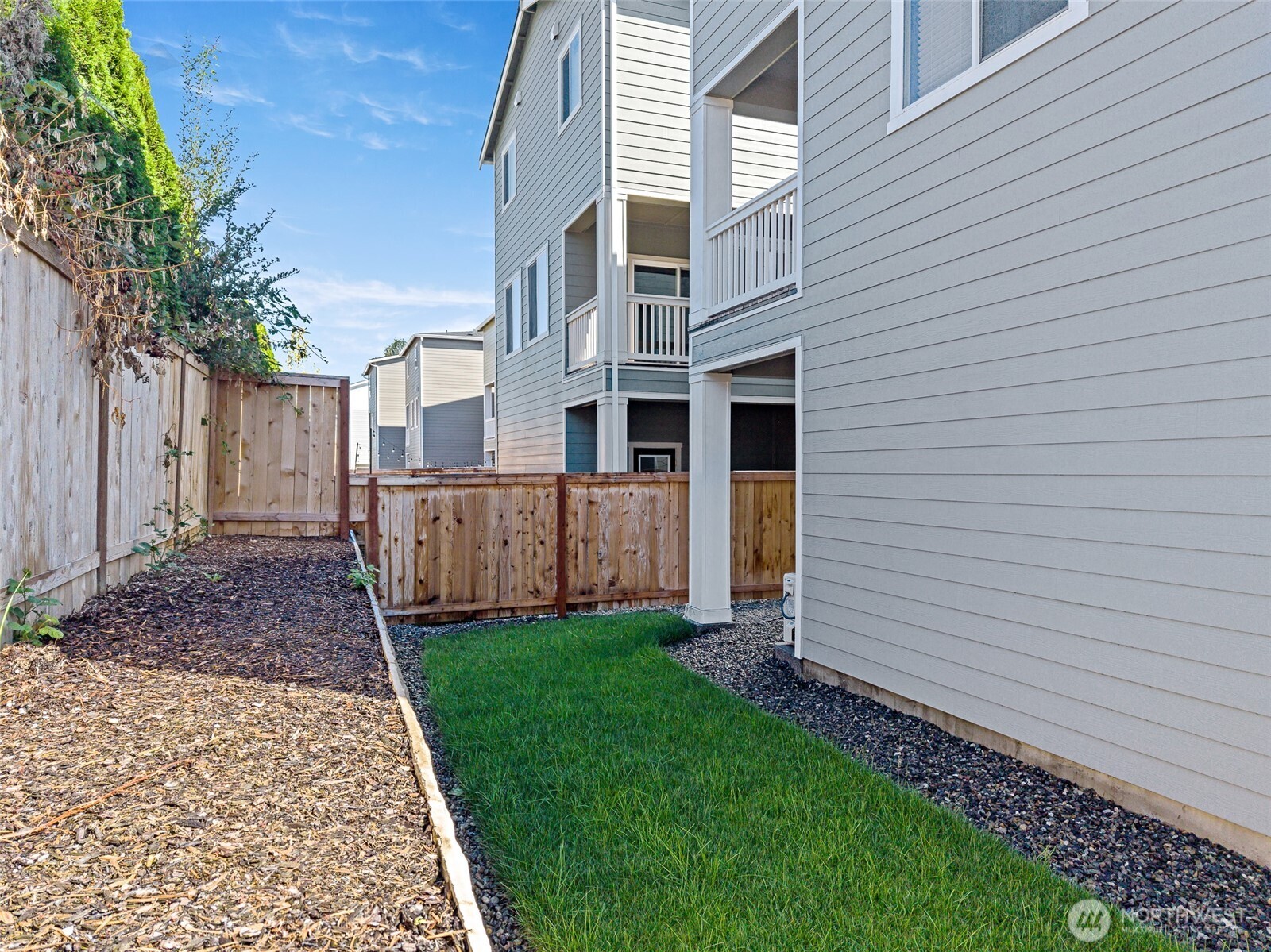 MLS #NWM2584883 image #5