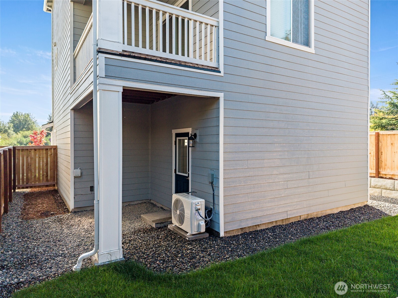 MLS #NWM2584883 image #6