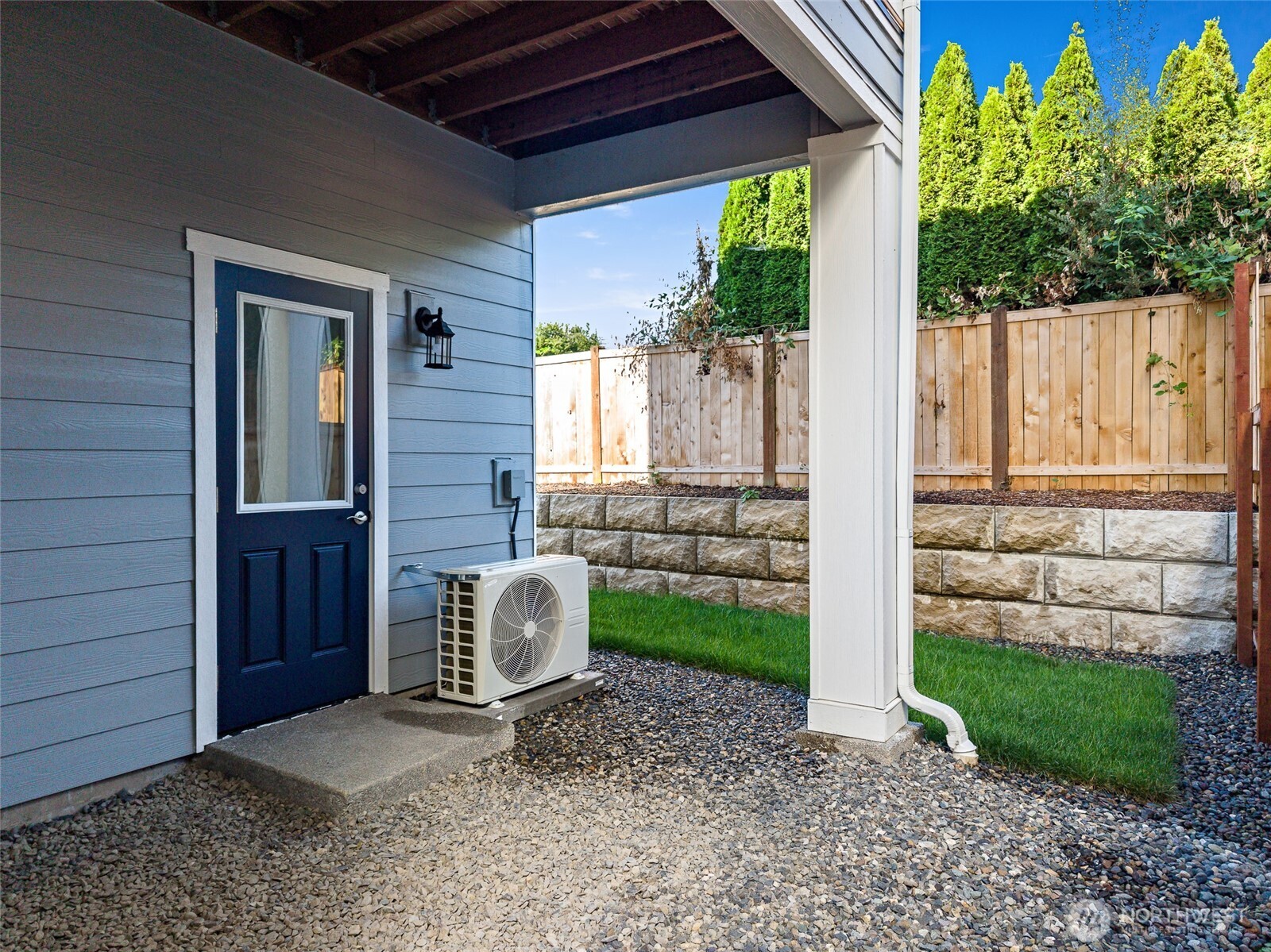 MLS #NWM2584883 image #8