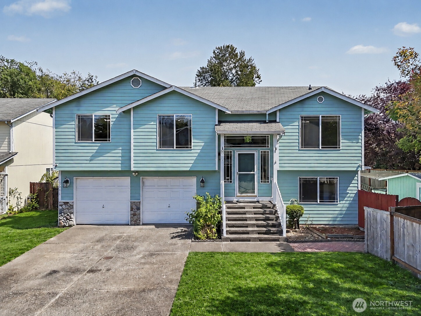 MLS #NWM2586907 image #0