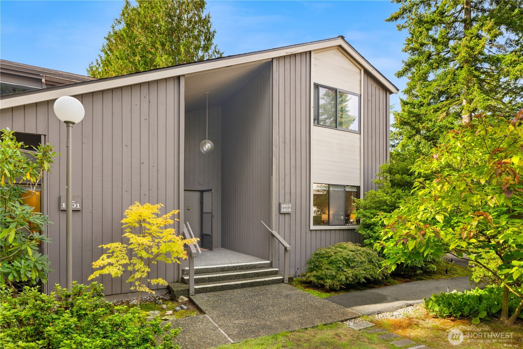 MLS #NWM2591549 image #0