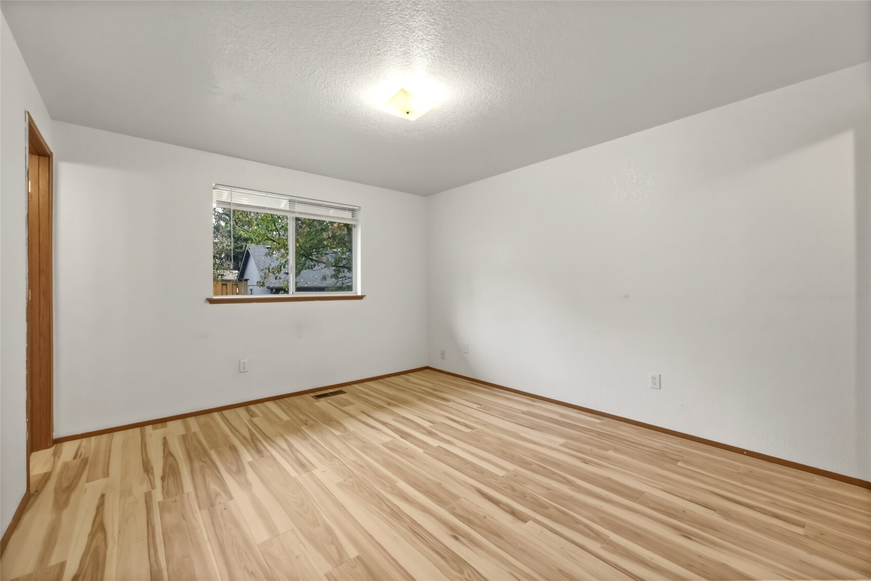 MLS #NWM2595045 image #15