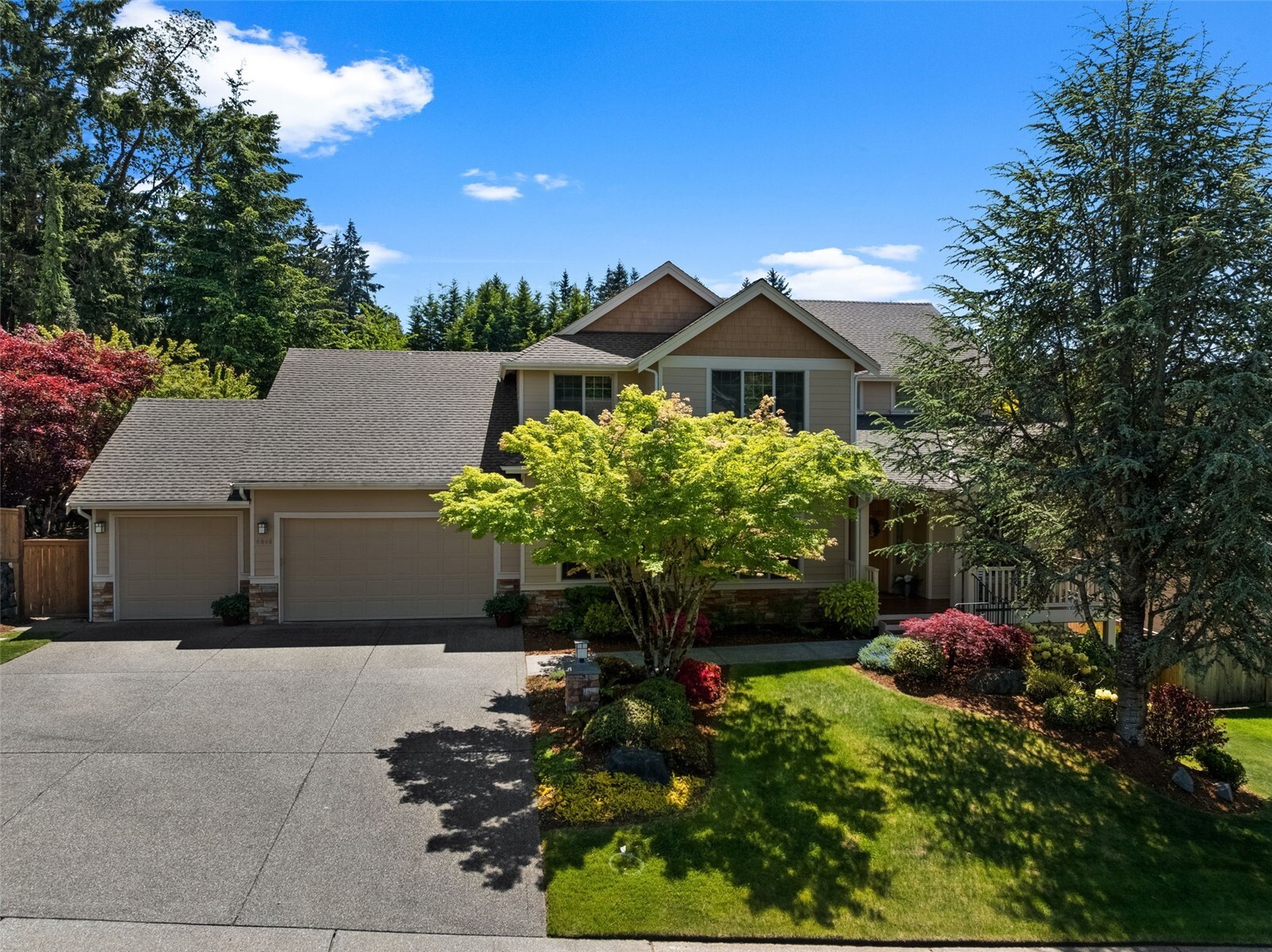 MLS #NWM2598618 image #0