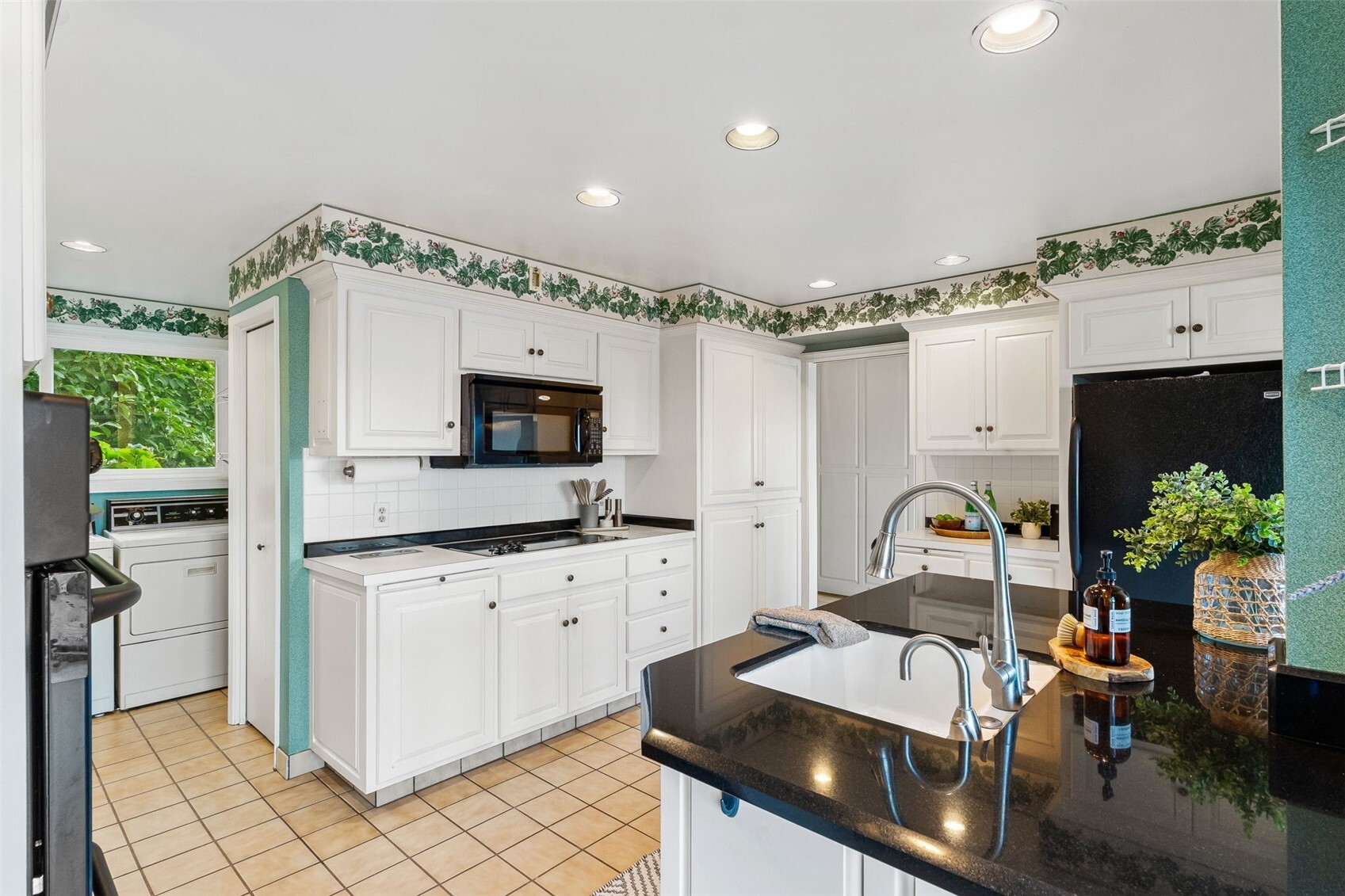 MLS #NWM2598638 image #11