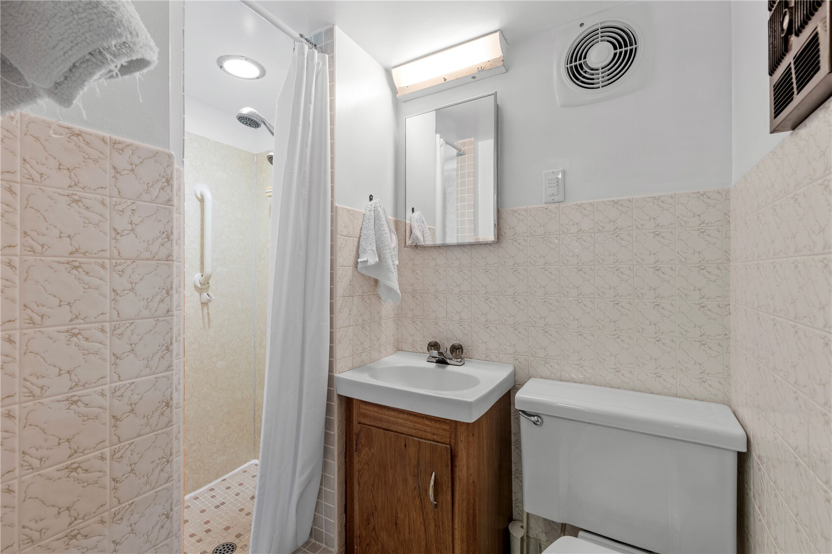 MLS #NWM2598931 image #24