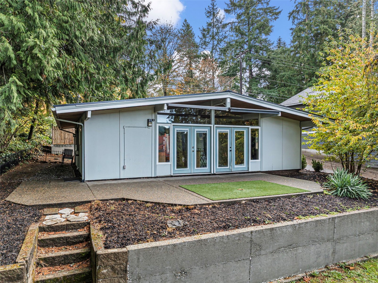 MLS #NWM2599149 image #0