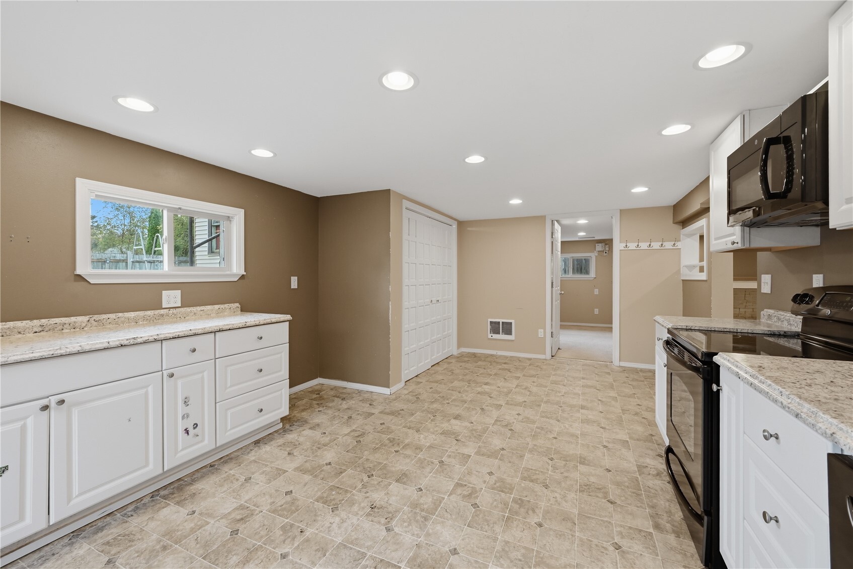 MLS #NWM2599788 image #14
